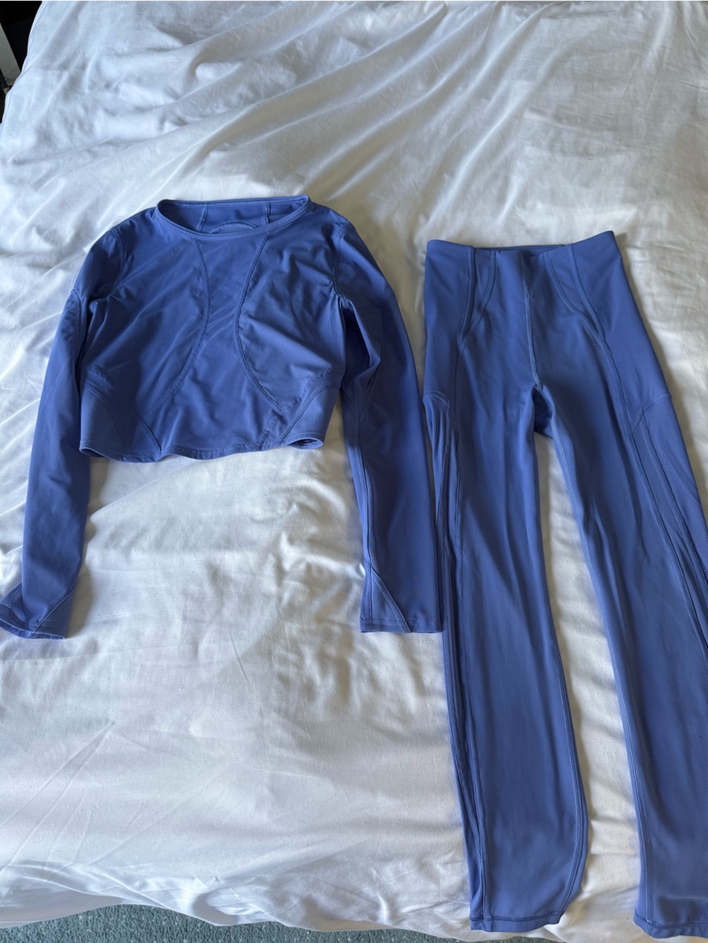 Women’s Long-Sleeve & Leggings Set - Blue